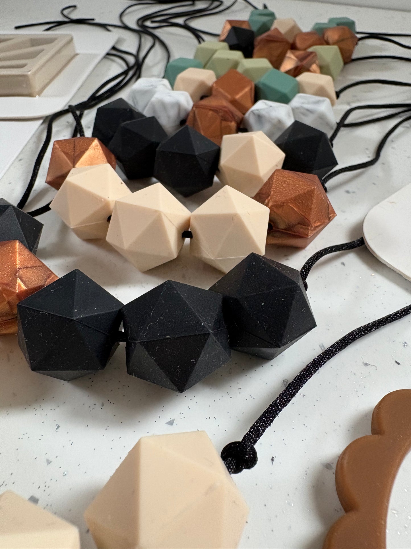 Teething necklace & teether