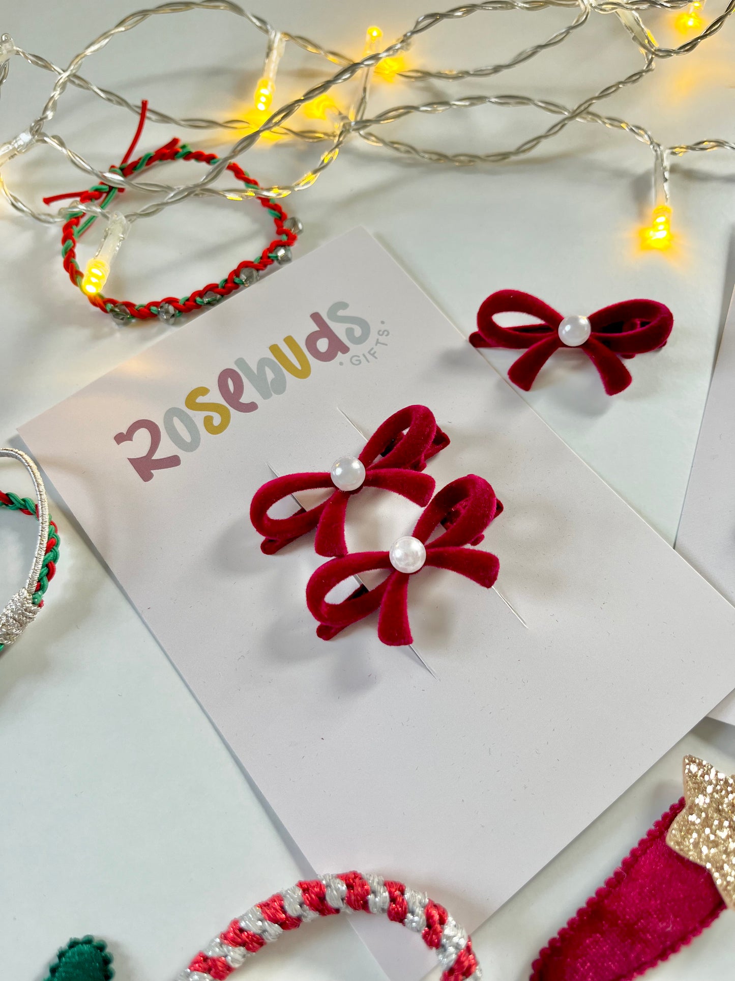 Red Bow clips