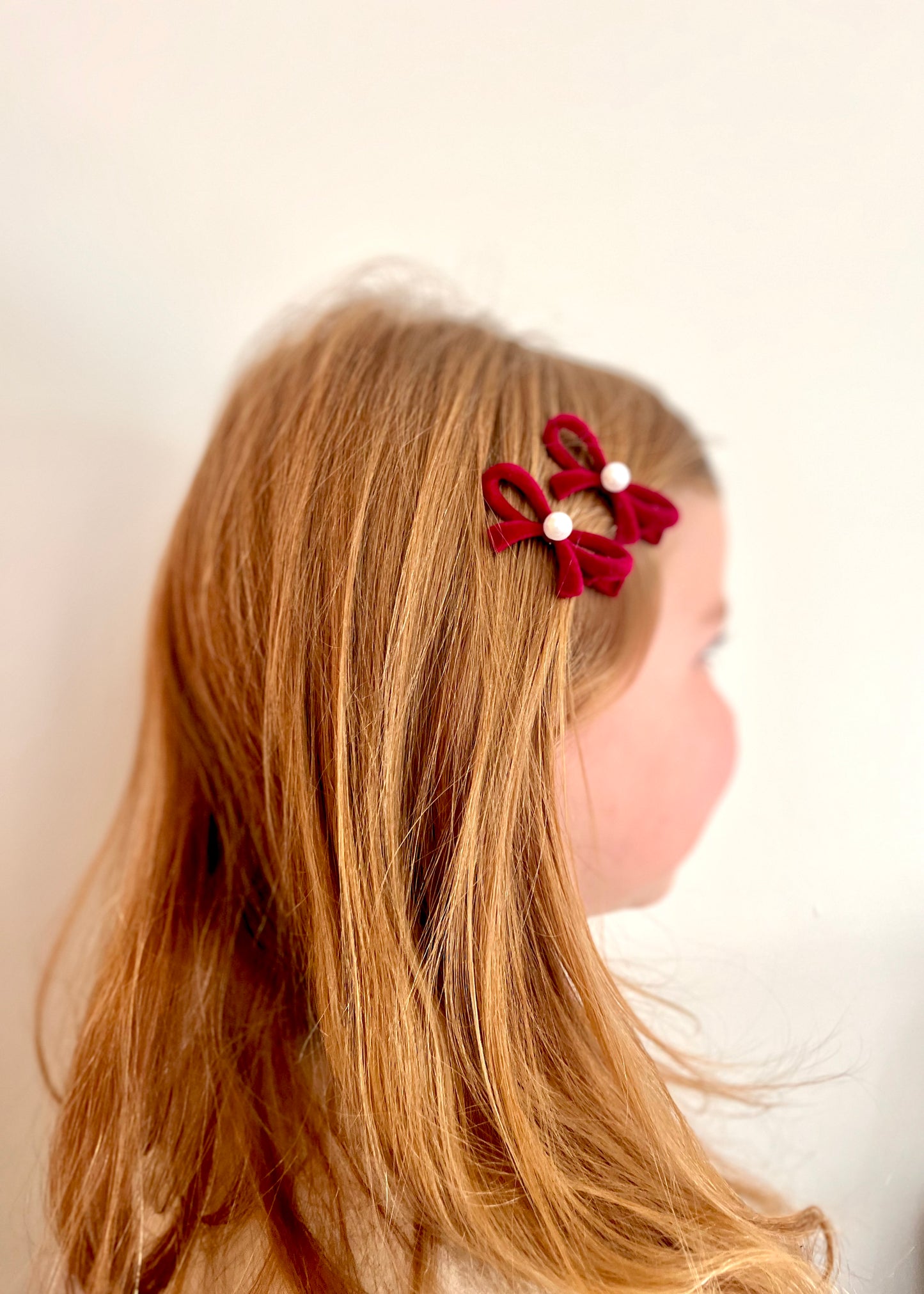 Red Bow clips