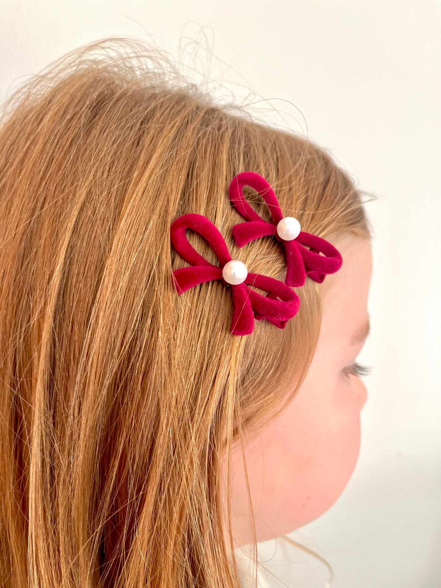 Red Bow clips